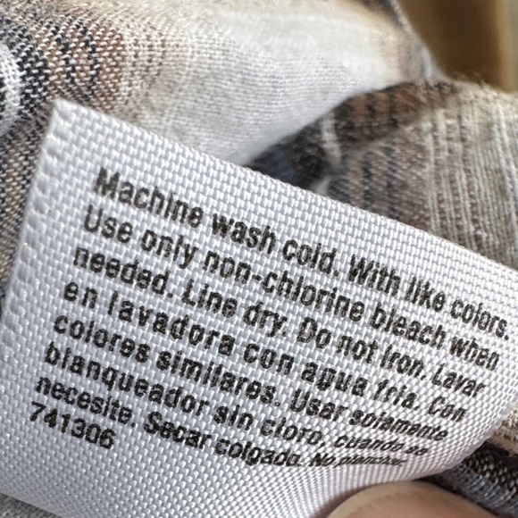 Lightweight Plaid Button-Front Shirt Jacket - White, Brown & Blue - Picture 7 of 7